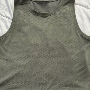 Lululemon Breeze By Muscle Crop Tank *lululemon